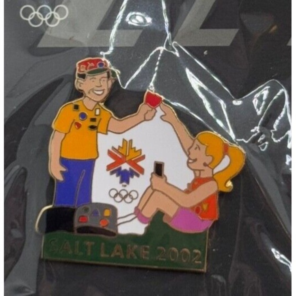 2002 Salt‎ Lake City Olympic Man & Woman Pin
